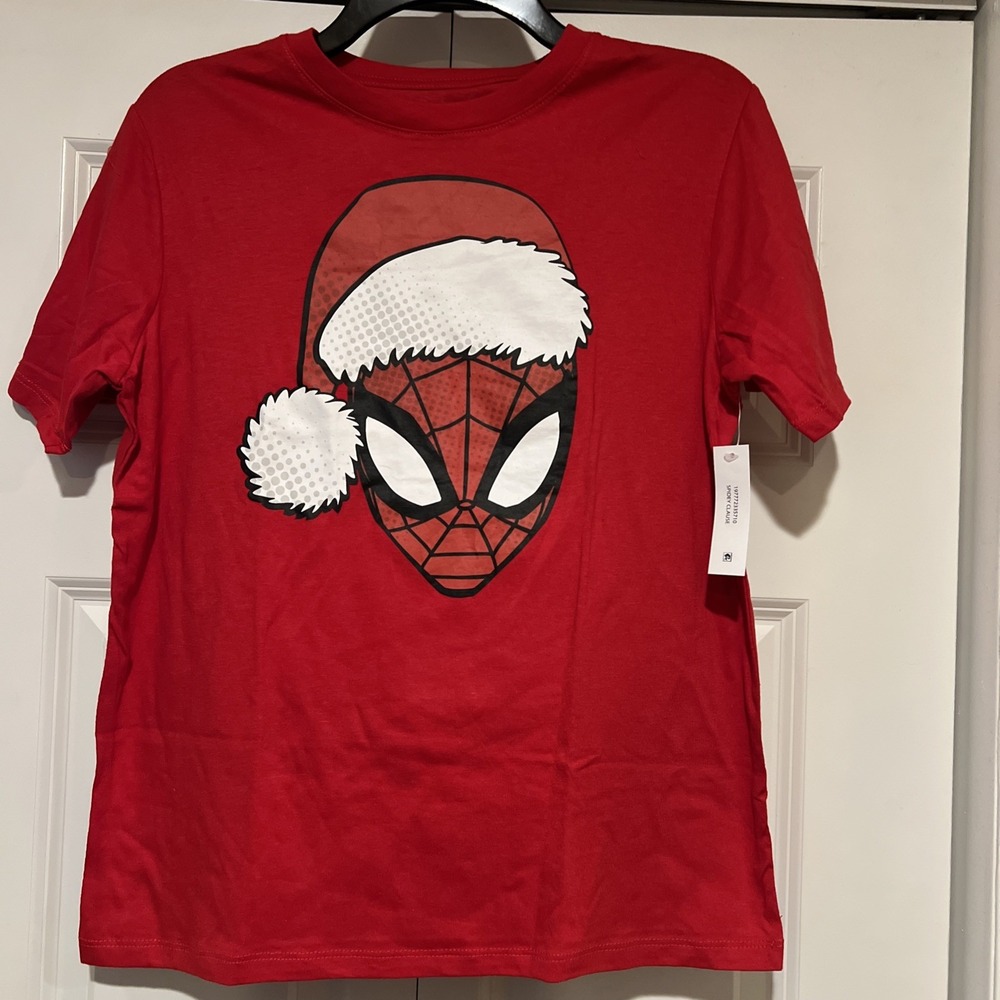 NWT- Marvel SPIDERMAN Red‎ Santa T-shirt Boys Size XXL. 18